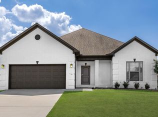 16 Oak Tree Cir, Conway, AR 72032