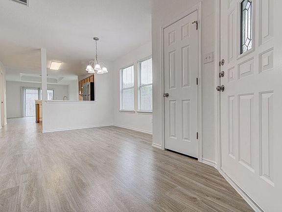 5th image of 205 Mood Lake Dr