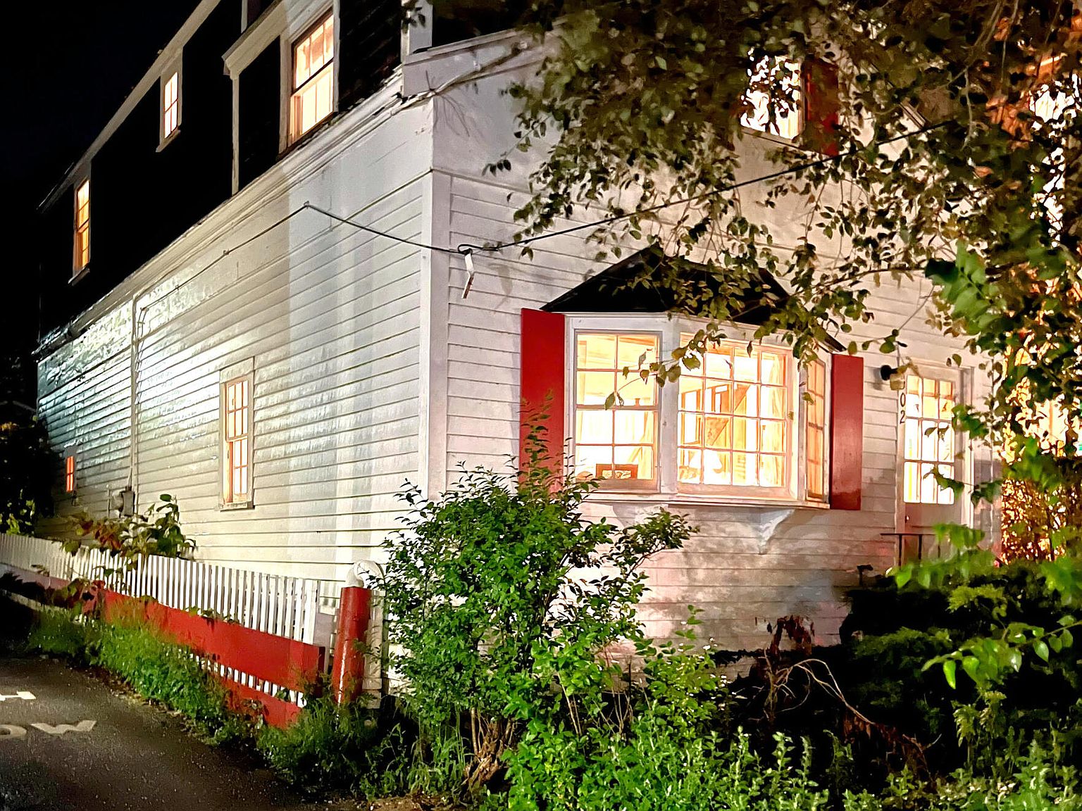402 Commercial Street, Provincetown, MA 02657 Zillow