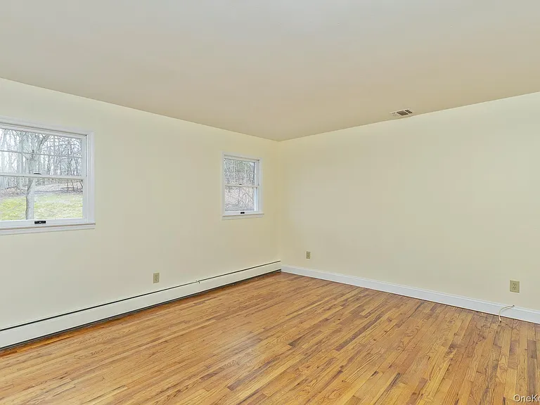451 River Rd — Photo 20