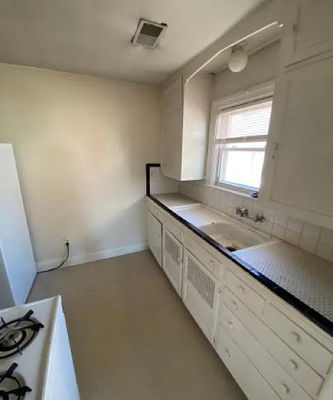 116 Wiltshire Ave #4 — Photo 9