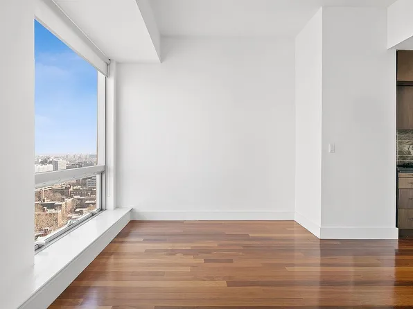 150 Myrtle Ave #2802, Brooklyn, NY 11201