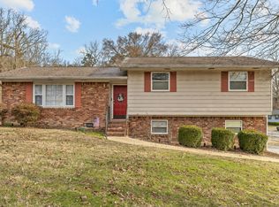 9423 E Brainerd Rd, Chattanooga, TN 37421