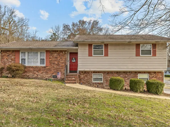 9423 E Brainerd Rd, Chattanooga, TN 37421