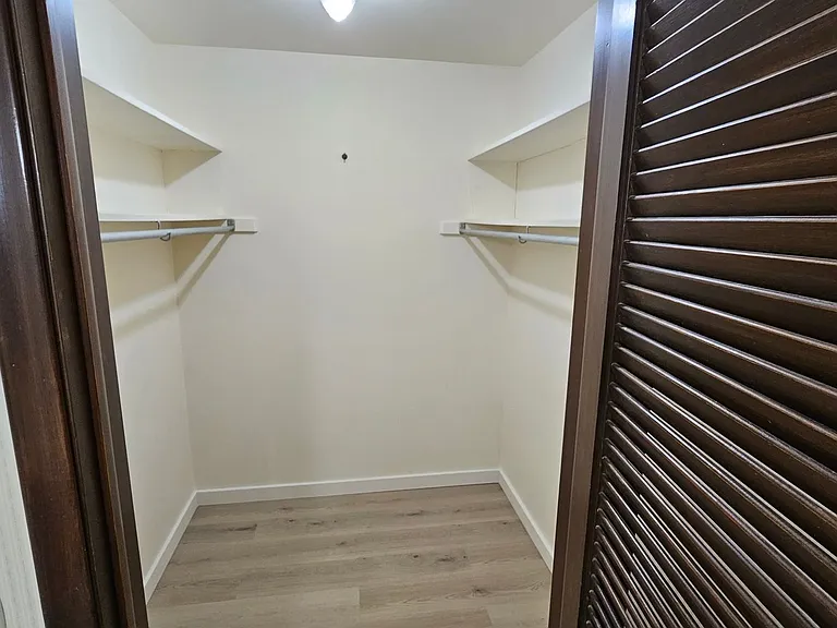 6805 Fredmoor Dr — Photo 13