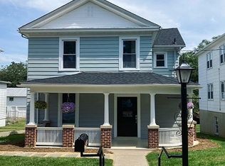 635 Gypsy Ave, Staunton, VA 24401
