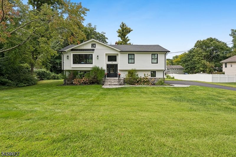 1st image of 56 Brown Ave