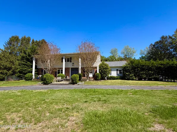 25 Surrey Lane, Ocean Twp, NJ 07712