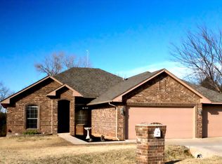 785 County Street 2965, Tuttle, OK 73089
