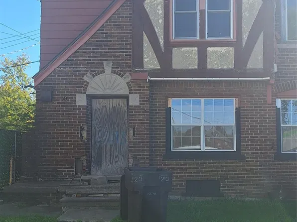 2293 Waverly St, Detroit, MI 48238