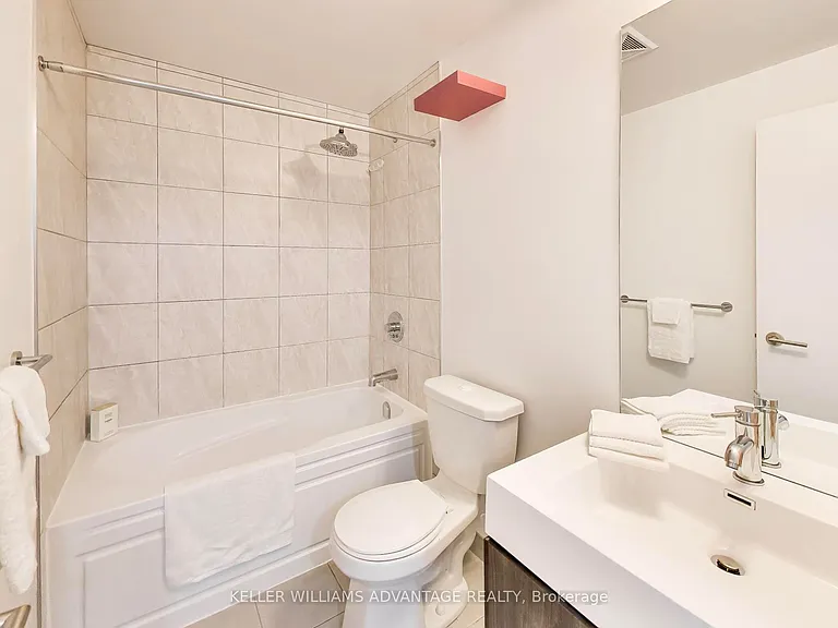 160 Vanderhoof Ave #1718 — Photo 11