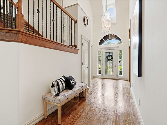 5th image of 7804 E Dallas St