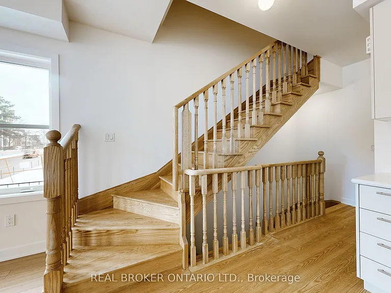 15100 Yonge St N #216 — Photo 9