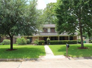 5105 Arrowhead Dr, Baytown, TX 77521