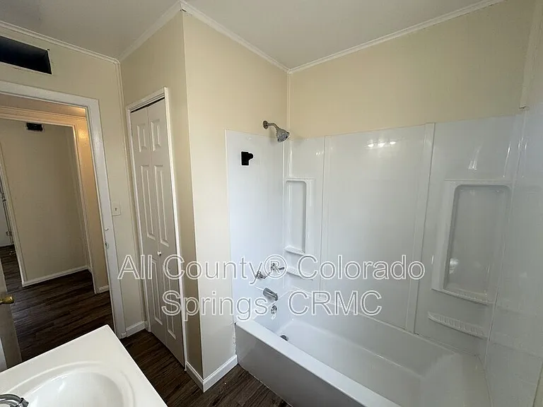607 Brookshire Ave — Photo 17