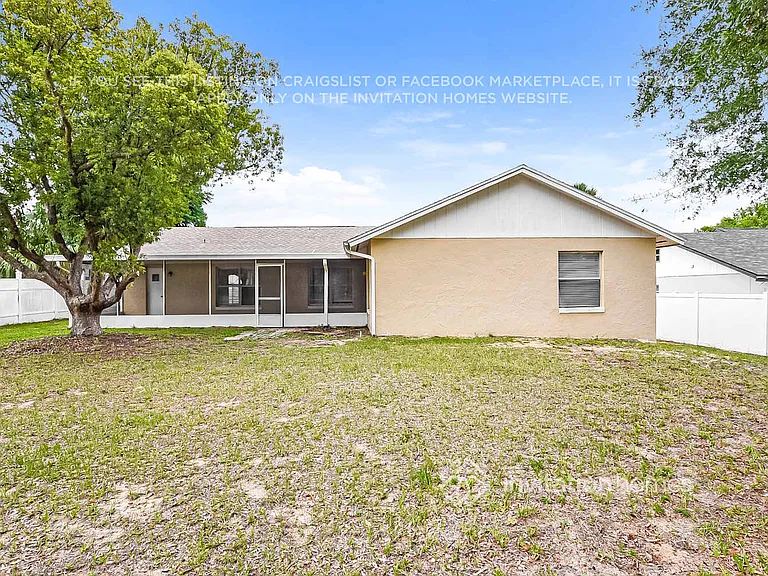 15616 Hidden Lake Cir — Photo 16