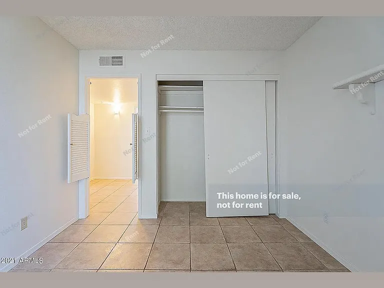 6039 S 42nd St — Photo 36
