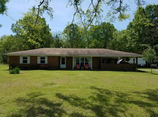 809 Sticky Rd, Gurdon, AR 71743
