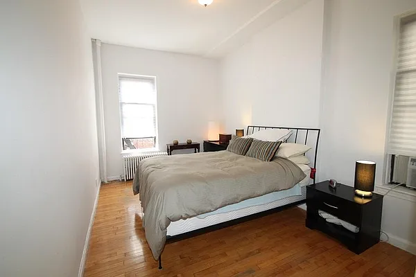 Rented by Compass | media 3