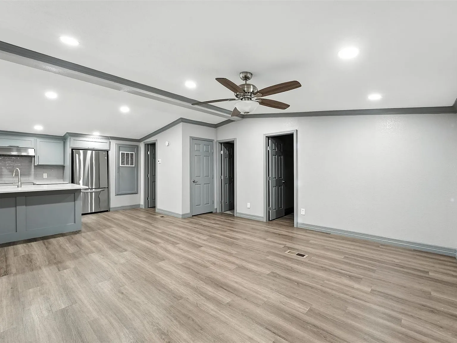2 bed, 2.0 bath, 928 sqft, $950 — Photo 4