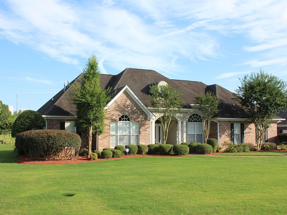 1st image of 915 Shumard Oaks Blvd
