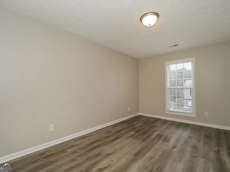 208 Arbor Creek Dr — Photo 12