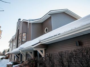 12625 Sherwood Pl, Minnetonka, MN 55305