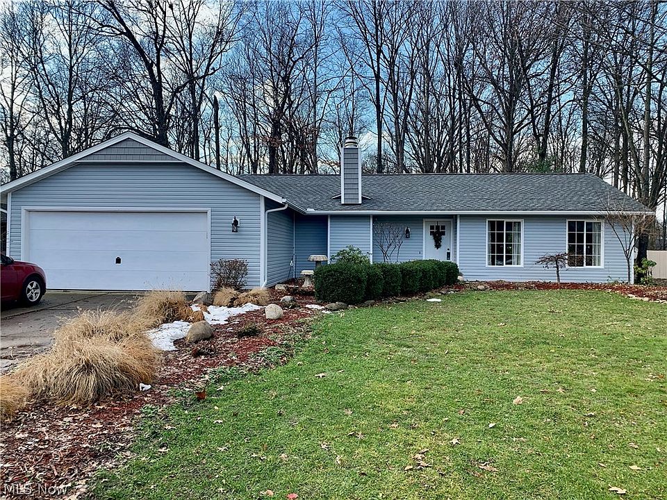 1st image of 9854 Pebble Brook Ln