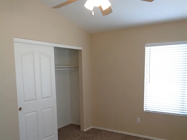 10440 W Colter St — Photo 16