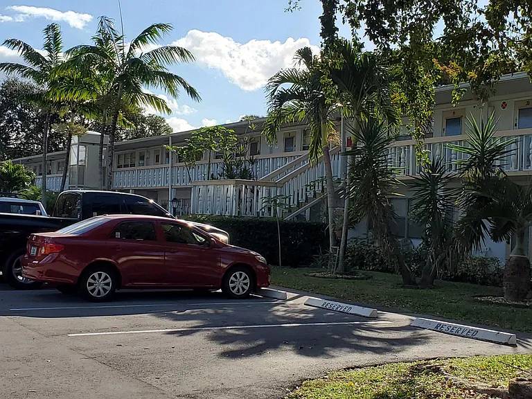 17 Ventnor Dr — Photo 15