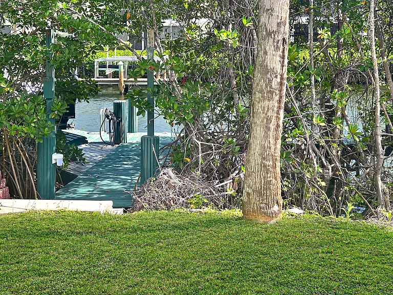 1860 Cobia Dr — Photo 3