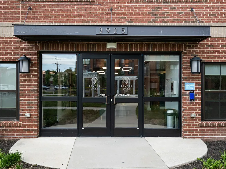 3925 Fair Ridge Dr #201 — Photo 29