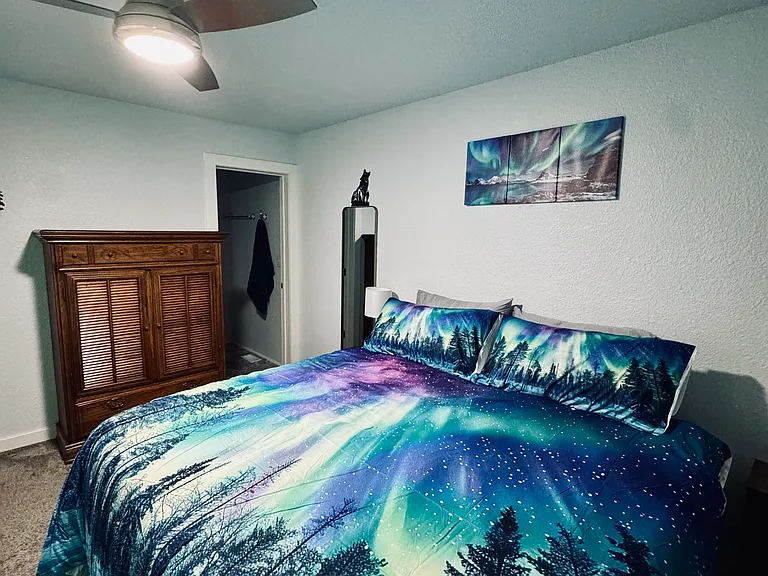 815 N Singer Ct — Photo 17