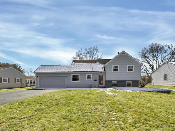 41 Swainford Dr, Heath, OH 43056