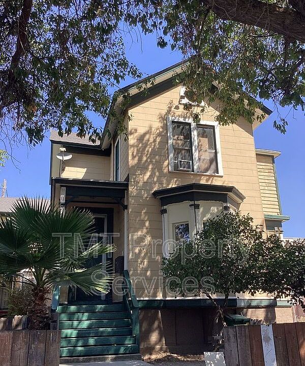 1st image of 527 E Lindsay St APT 2