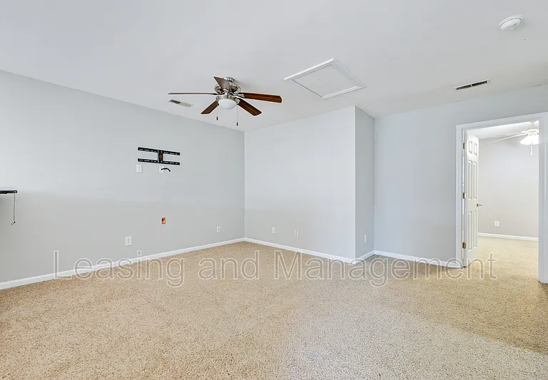 8849 Jenny Lind St — Photo 17