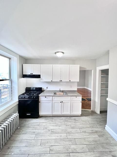 1st image of 447 Central Ave #E5