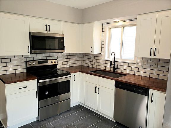 4th image of 2035 Elbur Ave
