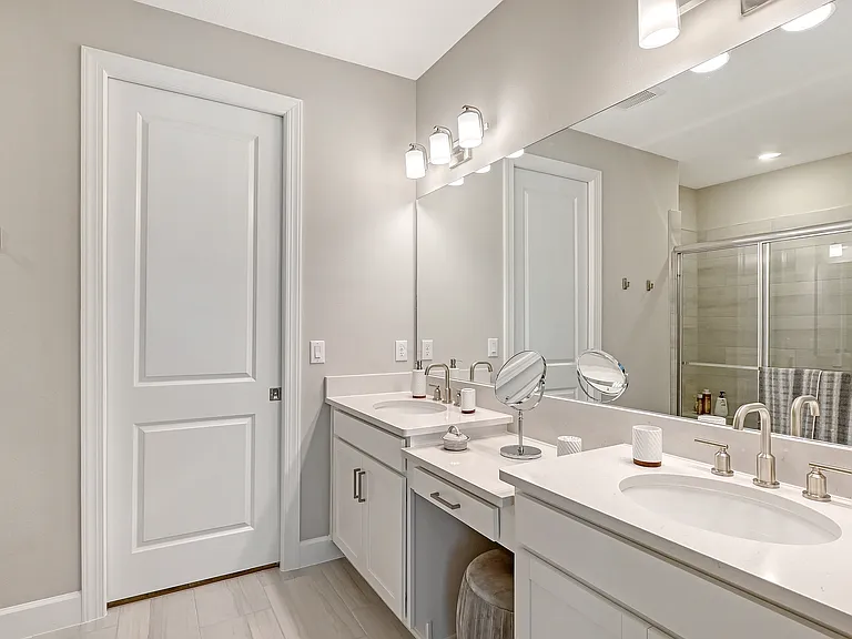 3231 Alba Cir — Photo 21