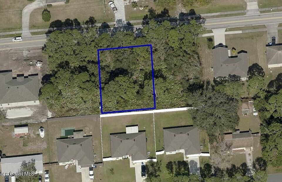 2nd image of 1258 Wyoming Dr SE