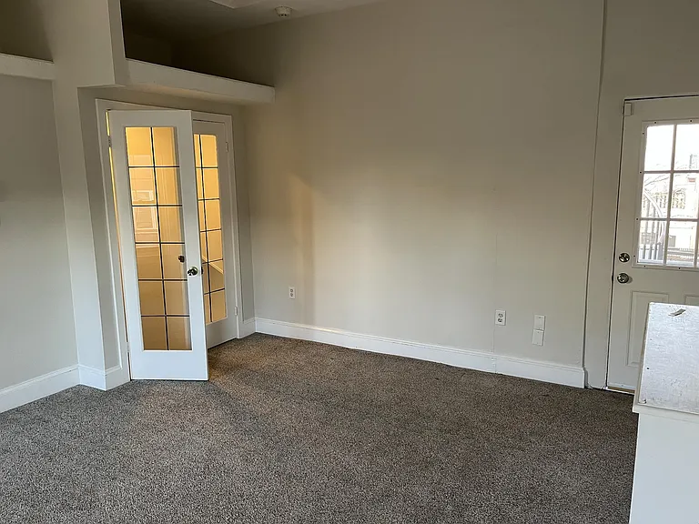 1207 Shackamaxon St — Photo 15