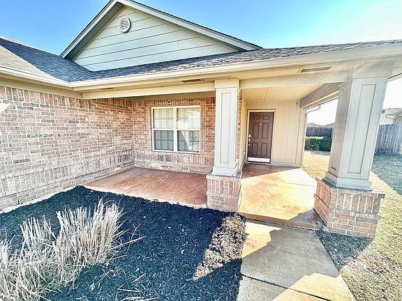 2nd image of 2616 NW 183rd St