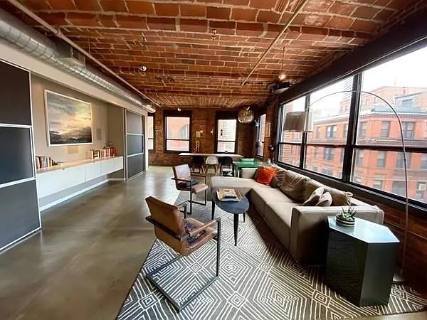 2 bed, 2.0 bath, 1512 sqft, $5,250 — Photo 4