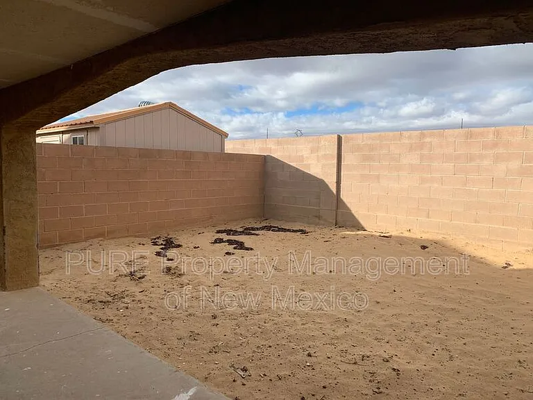 915 Blackbird Dr SW — Photo 22