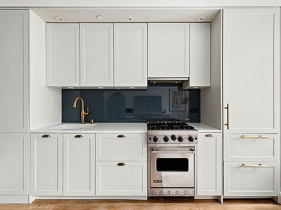 3rd image of 93 Worth St Suite 406