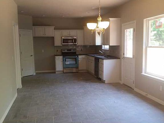 4th image of 1404 Highbush Ave