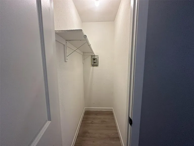 515 Margil St #519 — Photo 6