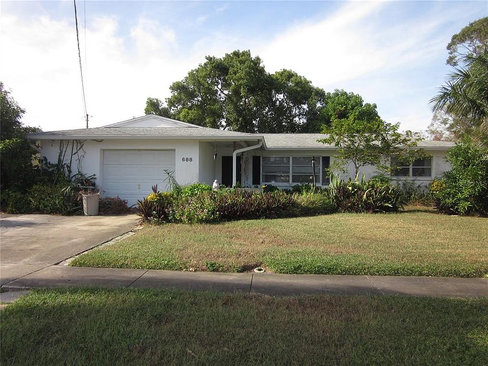 1st image of 688 Gershwin Dr