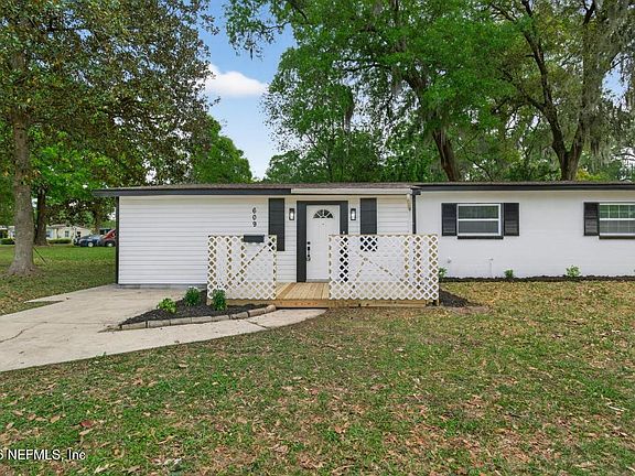 2nd image of 609 WREN Road