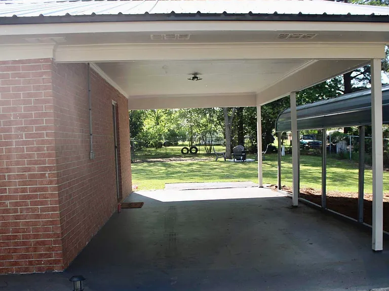 117 Martin Luther King Dr — Photo 14